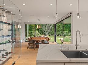 2261 Hercules, Los Angeles CA 90046