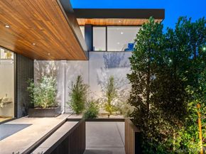 2261 Hercules, Los Angeles CA 90046