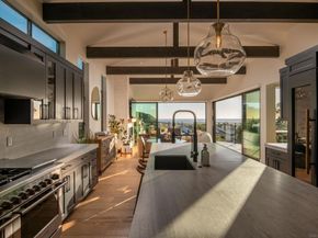 12994 Via Esperia, Del Mar CA 92014