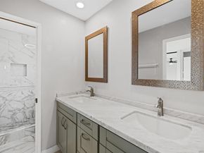 5280 Manhasset Dr, San Diego CA 92115