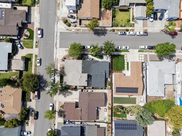 5280 Manhasset Dr, San Diego CA 92115