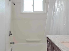 1718 Crofton Ln, Escondido CA 92027