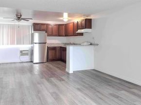 1718 Crofton Ln, Escondido CA 92027