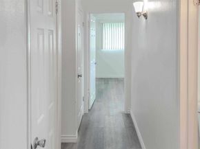 1718 Crofton Ln, Escondido CA 92027