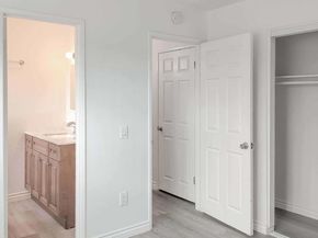 1718 Crofton Ln, Escondido CA 92027