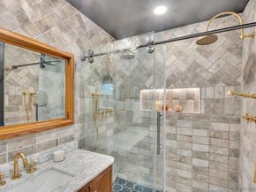 418 W Ivy Street, San Diego CA 92101