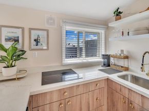 418 W Ivy Street, San Diego CA 92101