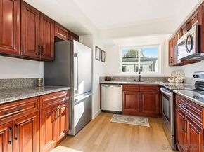 3621 Vista Campana 53, Oceanside CA 92057