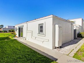 3621 Vista Campana 53, Oceanside CA 92057