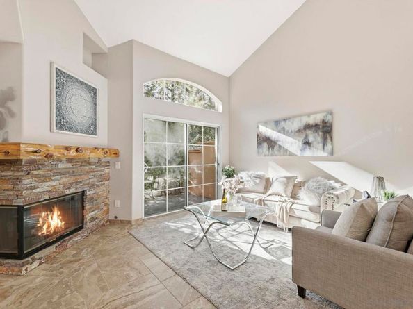 11908 Tivoli Park Row 7, San Diego CA 92128