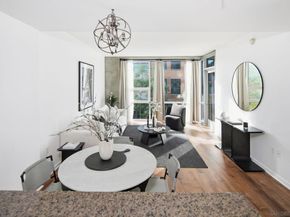 321 10th Ave 304, San Diego CA 92101