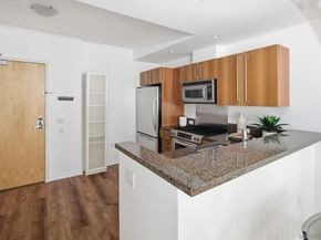 321 10th Ave 304, San Diego CA 92101