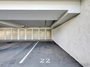 1124 Eureka St 17, San Diego CA 92110