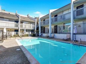 1124 Eureka St 17, San Diego CA 92110