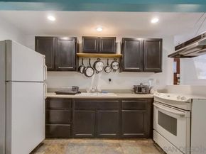 744 Robinson Ave, San Diego CA 92103