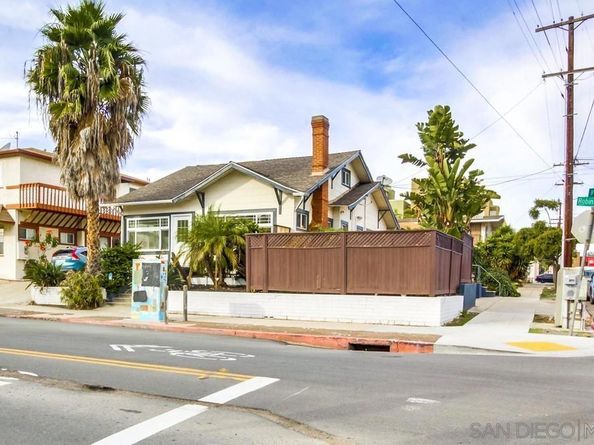 744 Robinson Ave, San Diego CA 92103
