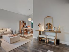 4588 Vinyard St, Oceanside CA 92057