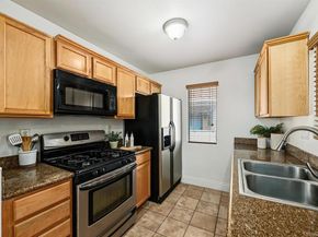 8223 Jade Coast Rd 118, San Diego CA 92126