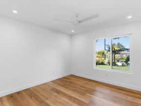 725 Santa Florencia, Solana Beach CA 92075