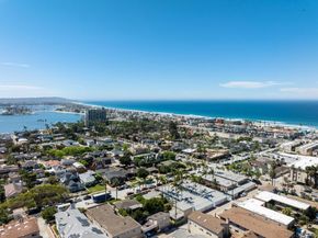 934 Reed Avenue, San Diego CA 92109
