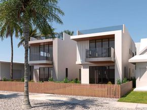 934 Reed Avenue, San Diego CA 92109