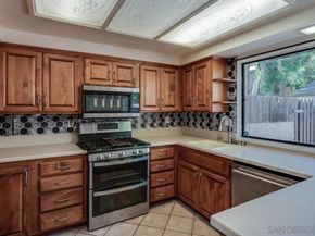 3030 Plaza Natalia, Bonita CA 91902