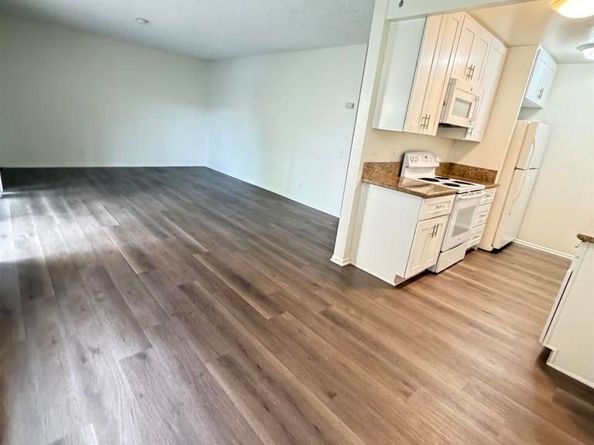 3162 Via Alicante B, La Jolla CA 92037