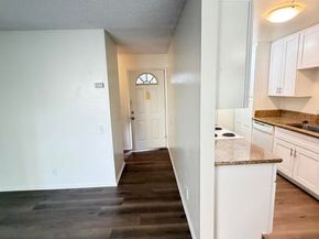 3162 Via Alicante B, La Jolla CA 92037