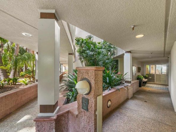 1101 1st St 113, Coronado CA 92118