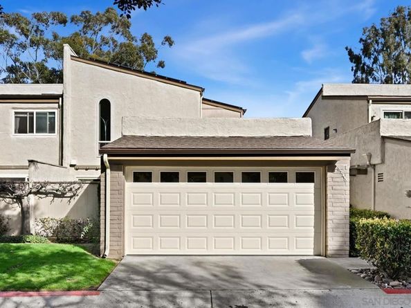 8745 Caminito Sueno, La Jolla CA 92037