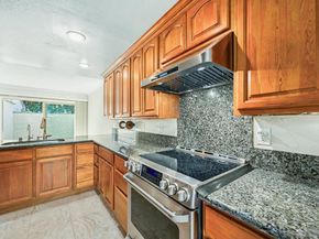 8745 Caminito Sueno, La Jolla CA 92037