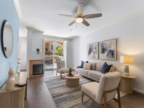 640 Camino De La Reina 1109, San Diego CA 92108