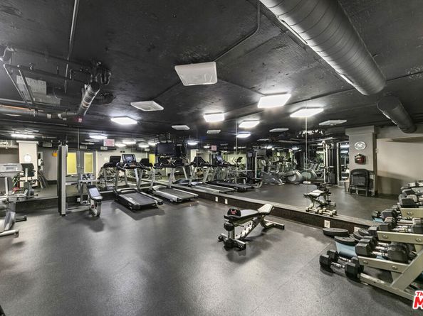 141 S Clark Drive 103, West Hollywood CA 90048