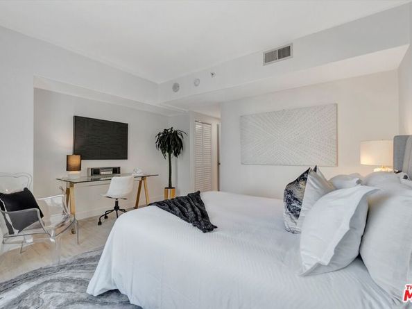 850 E Ocean Boulevard 301, Long Beach CA 90802