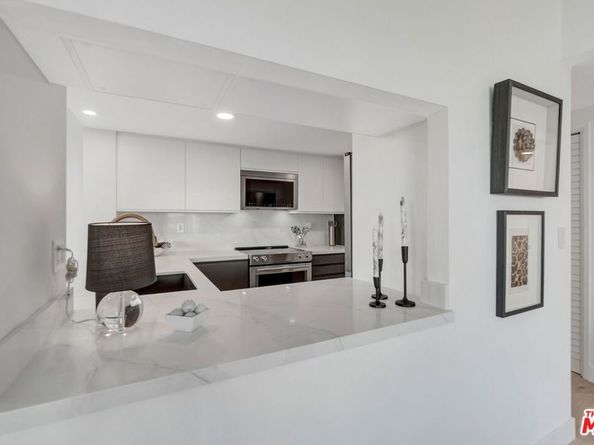850 E Ocean Boulevard 301, Long Beach CA 90802