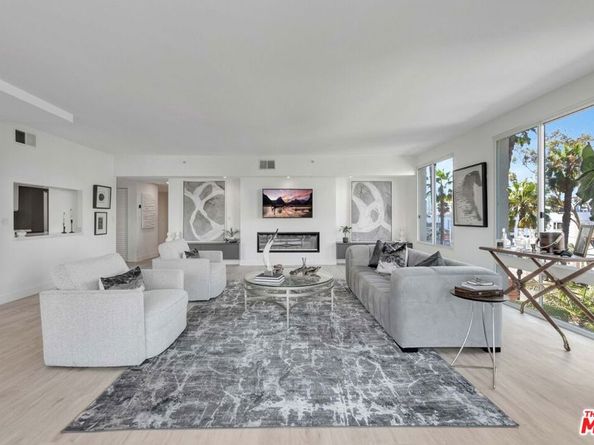 850 E Ocean Boulevard 301, Long Beach CA 90802