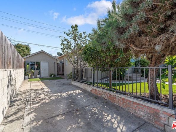 2324 S Highland Avenue, Los Angeles CA 90016