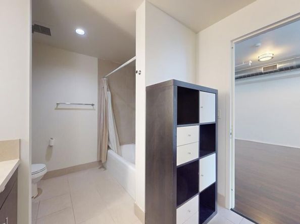 1100 S Hope Street 1111, Los Angeles CA 90015