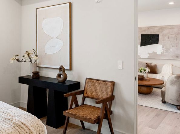 505 S Barrington Avenue 407, Los Angeles CA 90049
