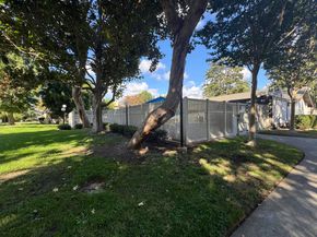 2518 N Tustin Avenue E, Santa Ana CA 92705