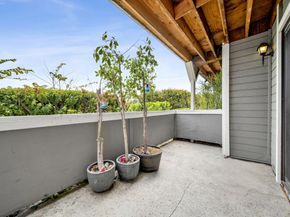 7307 Haskell Avenue 4, Van Nuys CA 91406