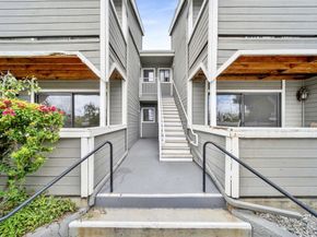 7307 Haskell Avenue 4, Van Nuys CA 91406