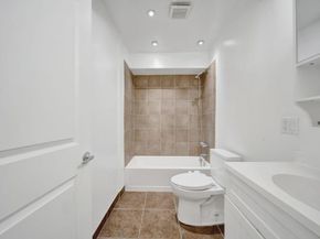 7307 Haskell Avenue 4, Van Nuys CA 91406