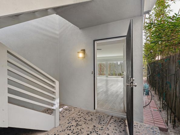 5119 River Avenue, Newport Beach CA 92663