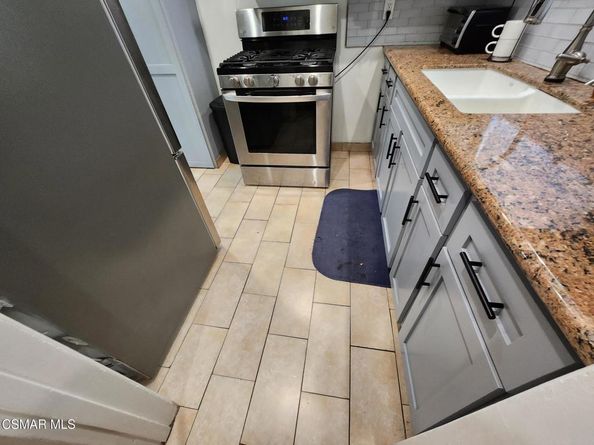 5841 Tujunga Avenue, North Hollywood CA 91601
