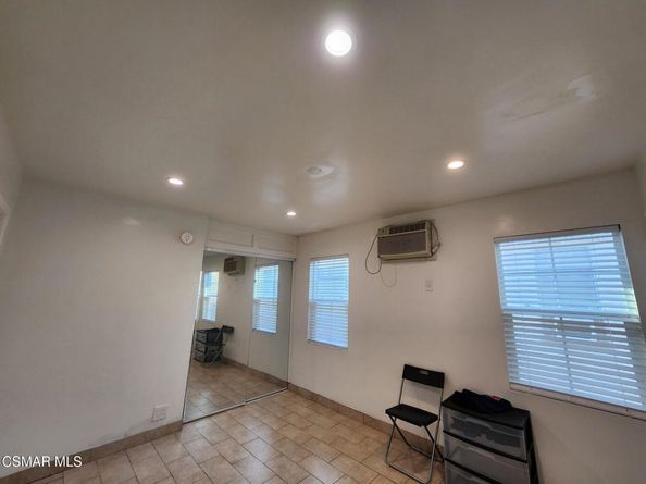 5841 Tujunga Avenue, North Hollywood CA 91601