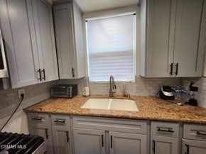 5841 Tujunga Avenue, North Hollywood CA 91601