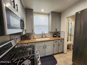 5841 Tujunga Avenue, North Hollywood CA 91601