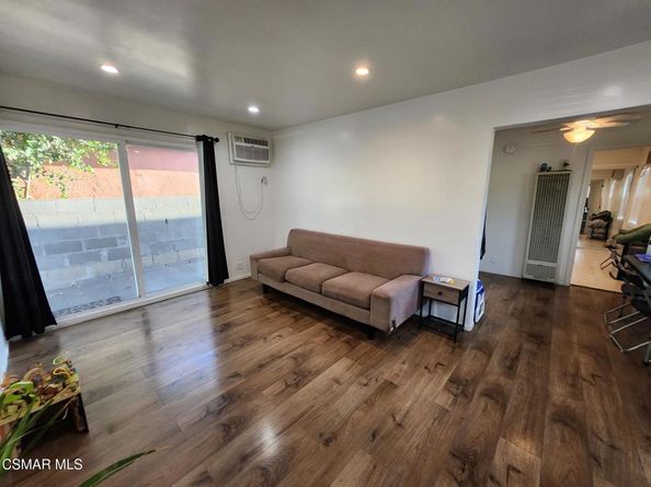 5841 Tujunga Avenue, North Hollywood CA 91601