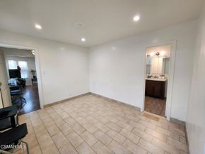 5841 Tujunga Avenue, North Hollywood CA 91601